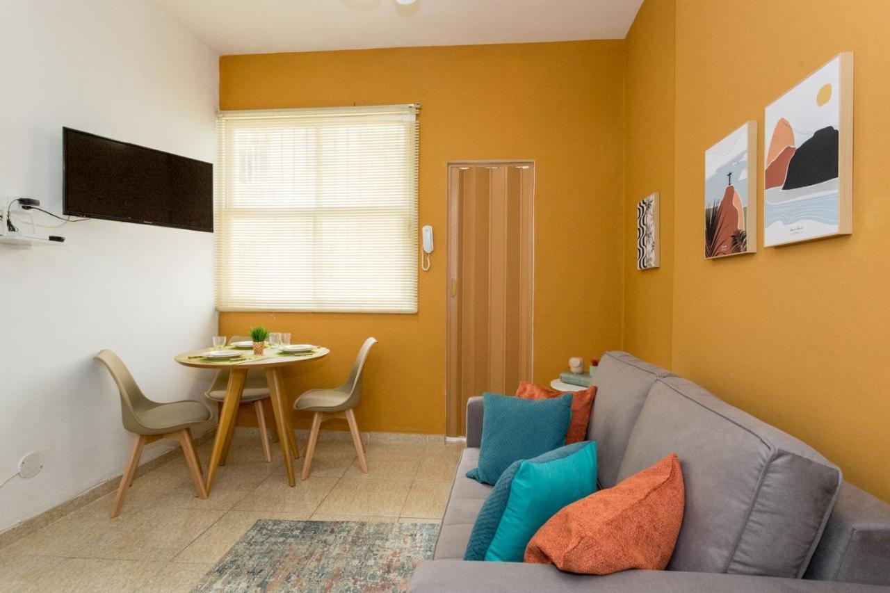Conforto E Relax, Caminhando Para A Praia De Copacabana, Quarto E Sala, Completo, Com Wi Fi, Cozinha, Ar Condicionado Río de Janeiro Exterior foto