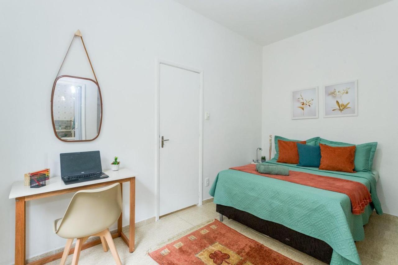 Conforto E Relax, Caminhando Para A Praia De Copacabana, Quarto E Sala, Completo, Com Wi Fi, Cozinha, Ar Condicionado Río de Janeiro Exterior foto